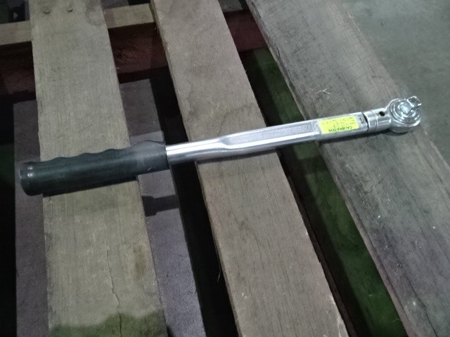 HOTEL GRAND EternaCool Down Alternative Cooling Comforter Blanket, King, At