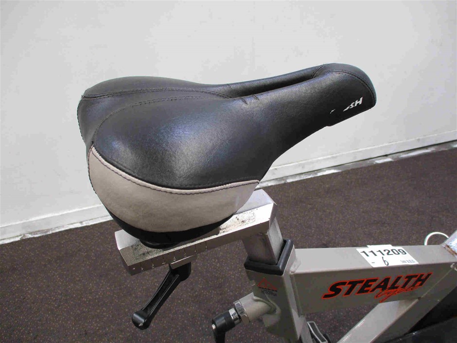 4 x Assorted Smart Watches. 1 x FITBIT Charge 6 Black. 1 x FITBIT Inspire