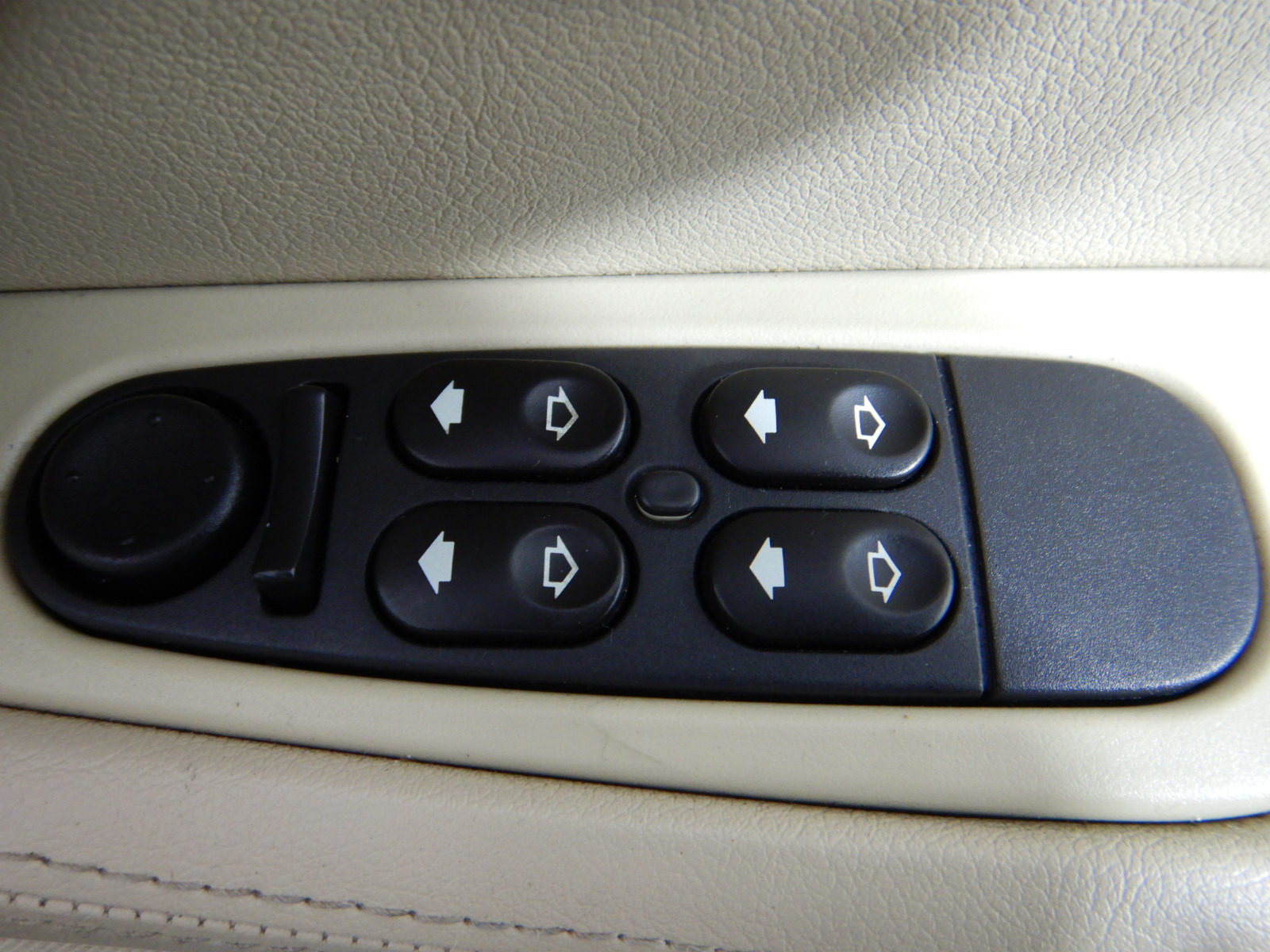 ENGLISH LAUNDRY Men's 1/2 Zip Pullover, Size XL, 55% Cotton, Soft Green.