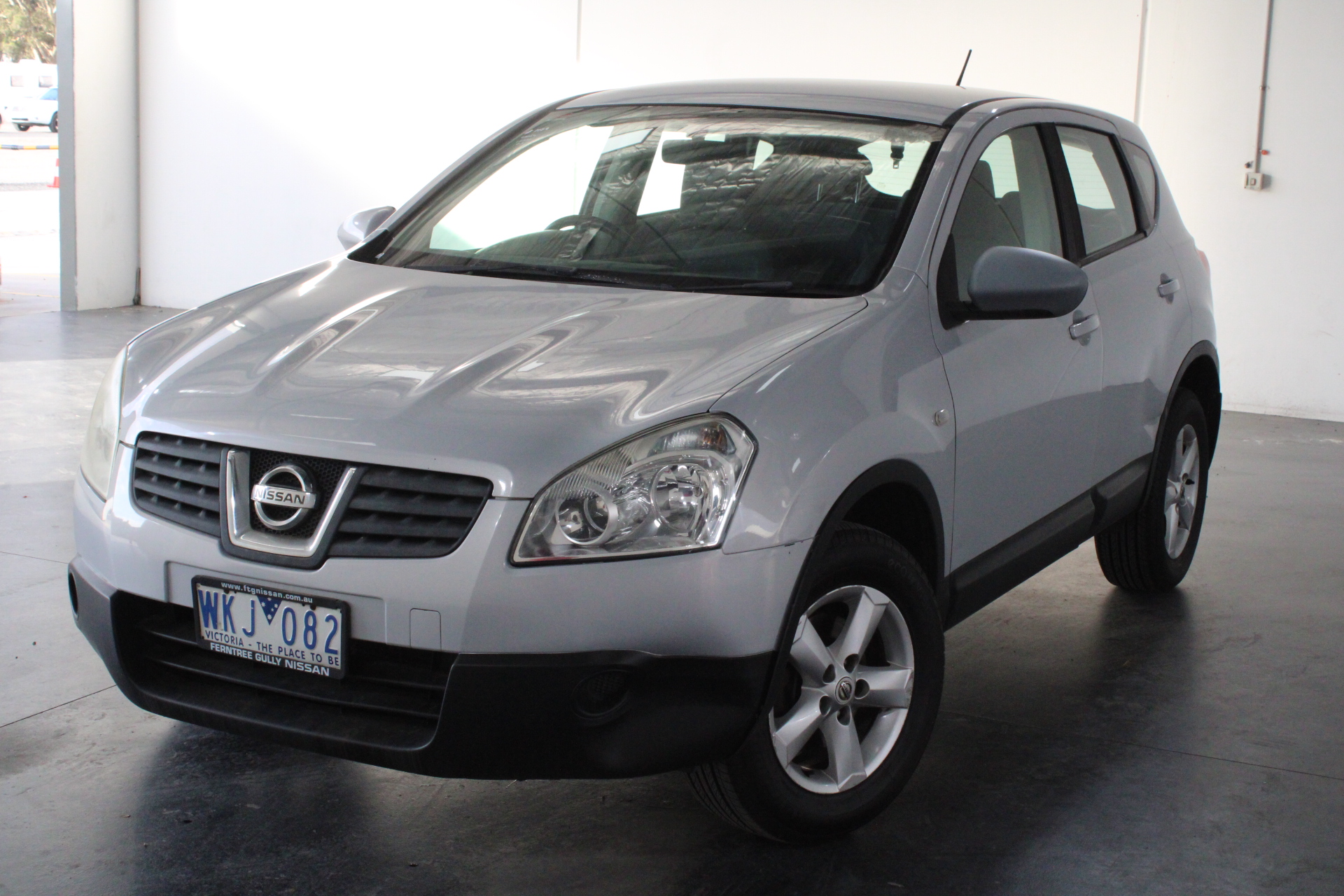 Wolf Blass Red Label Shiraz Grenache (6x 750mL), SEA.