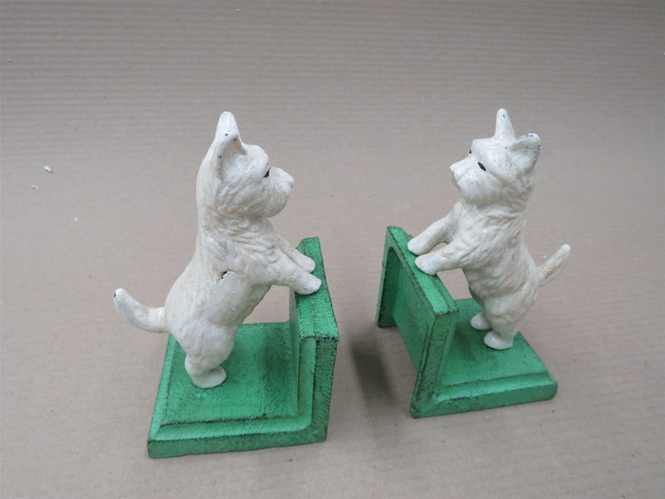 0.07 Carat round 2 white diamond