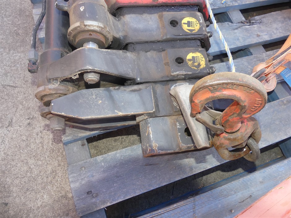 100 x SENSH Hacksaw Blades 300mm x 24TPI.