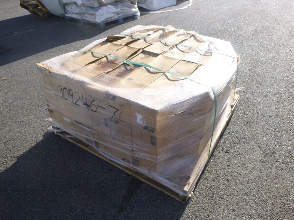 ROBOROCK Q5 Pro+ Robotic Vacuum Cleaner RR-Q5PRP52-03-BLK. Unit Only NB: no