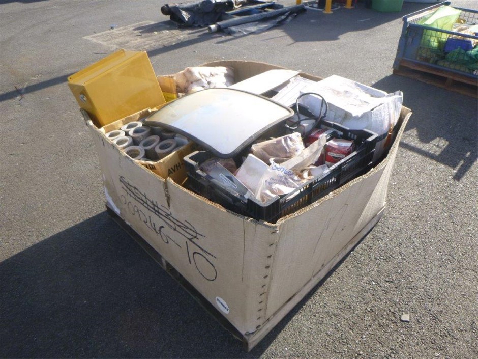 CANON Pixma TS3660 Home Printer, Black. NB: Minor use, powers on, no furthe