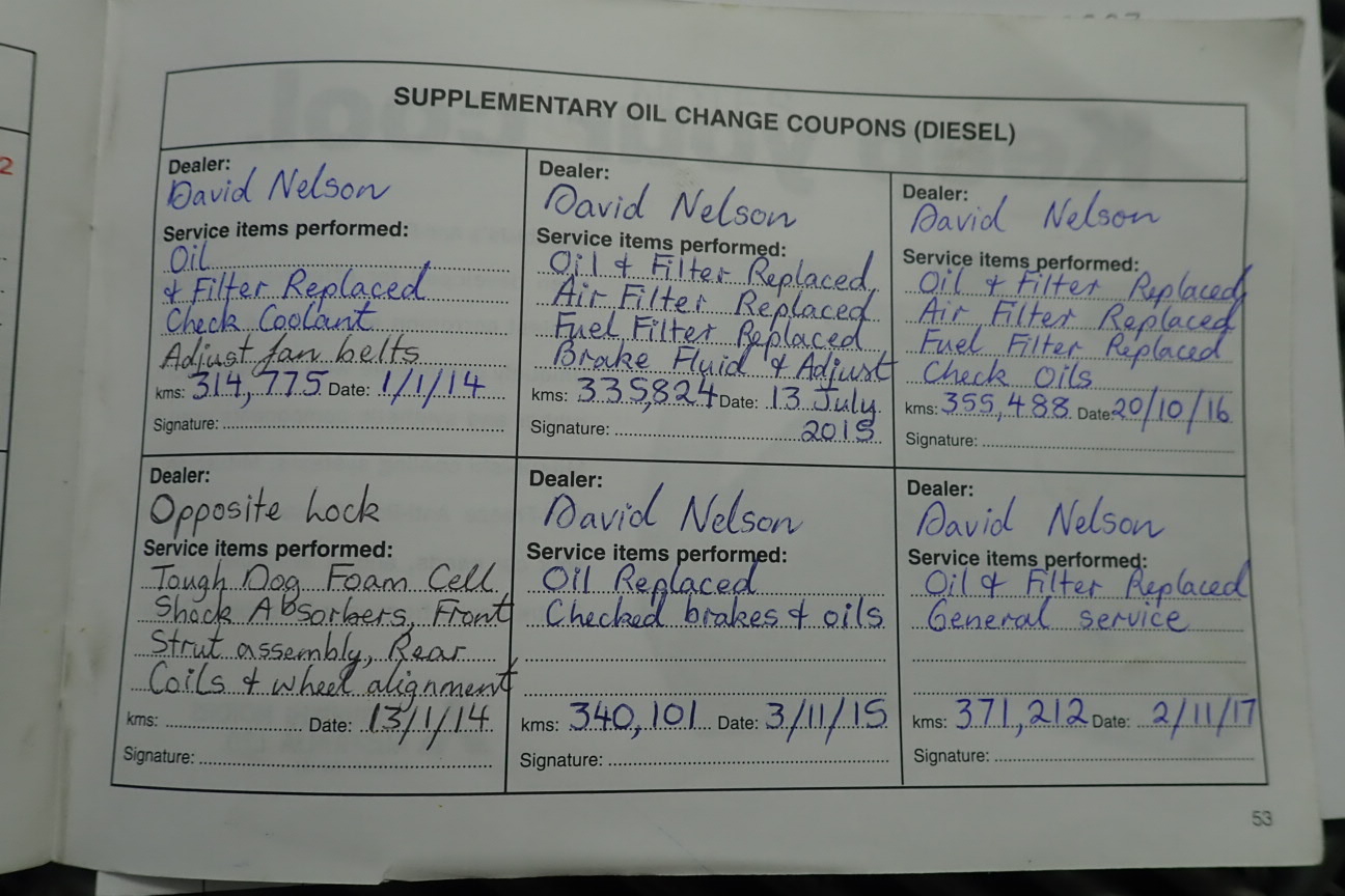 LEE Women's Plus Size Ultra Lux Mid-Rise Slim Fit Straight Leg Jeans, Size