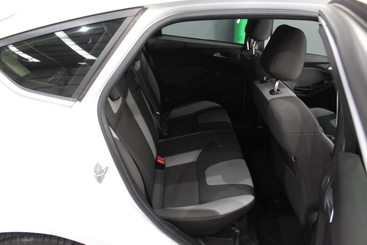 Elephant in the Room Cabernet Sauvignon (6x 750mL).