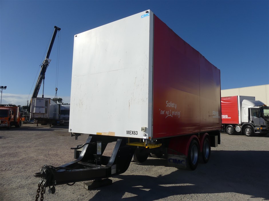 The Hero `Preservative Free` Pinot Noir 2023 (6x 750mL) SA