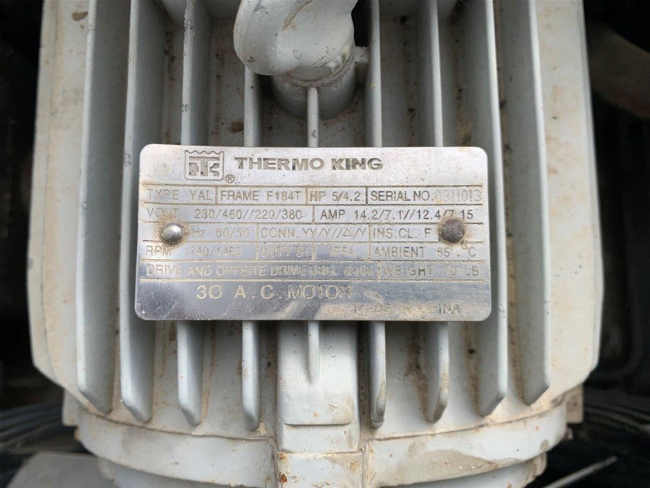 Wolf Blass Red Label Pinot Grigio (6x 750mL).