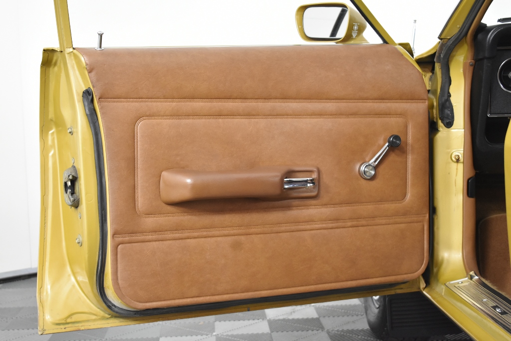 Henri Le Blanc Cuvee Rosé Brut NV (6x 750mL), France.