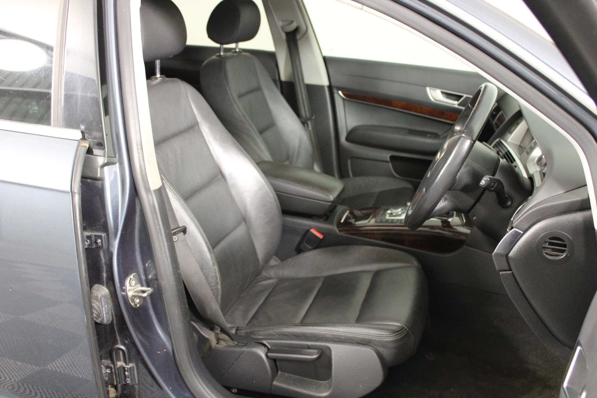 Upside Down Prosecco NV (6x 750mL).