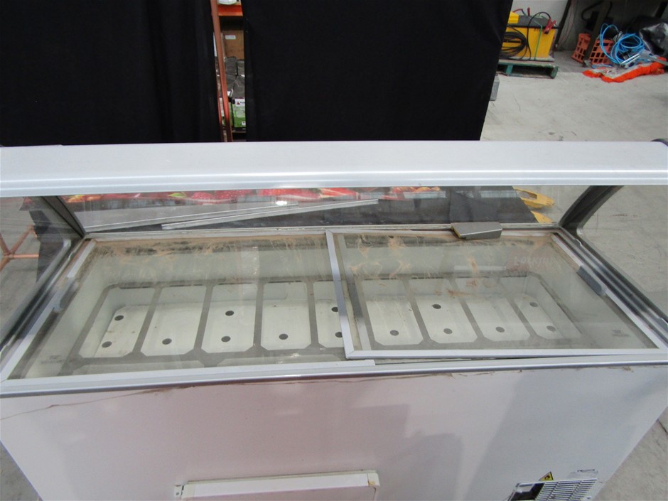 <p>Makita Shop Vac/Dust Extractor</p>