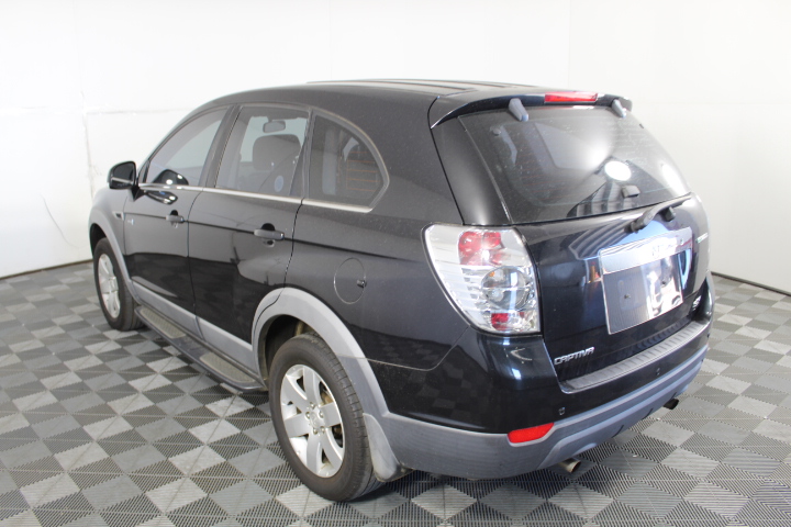 complete set of 8 Rare 2014 5 gram Certified Animal Series
T