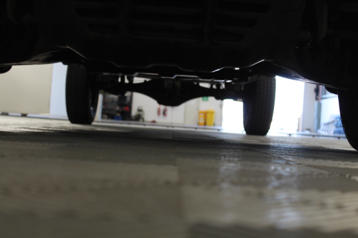 Copper Water Bottle Hammered 1 Litre for Ayurvedic Health Benefits