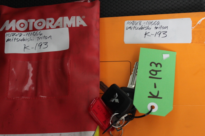 1966 Australia First & Last Queen Elizabeth Silver round fifty centsx4