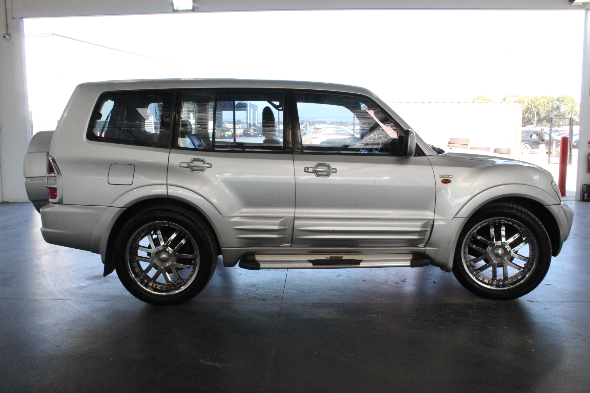 Aboriginal Flag, 1/10th Oz .999 Pure Solid Silver Bullion Coin, with C.O.A
