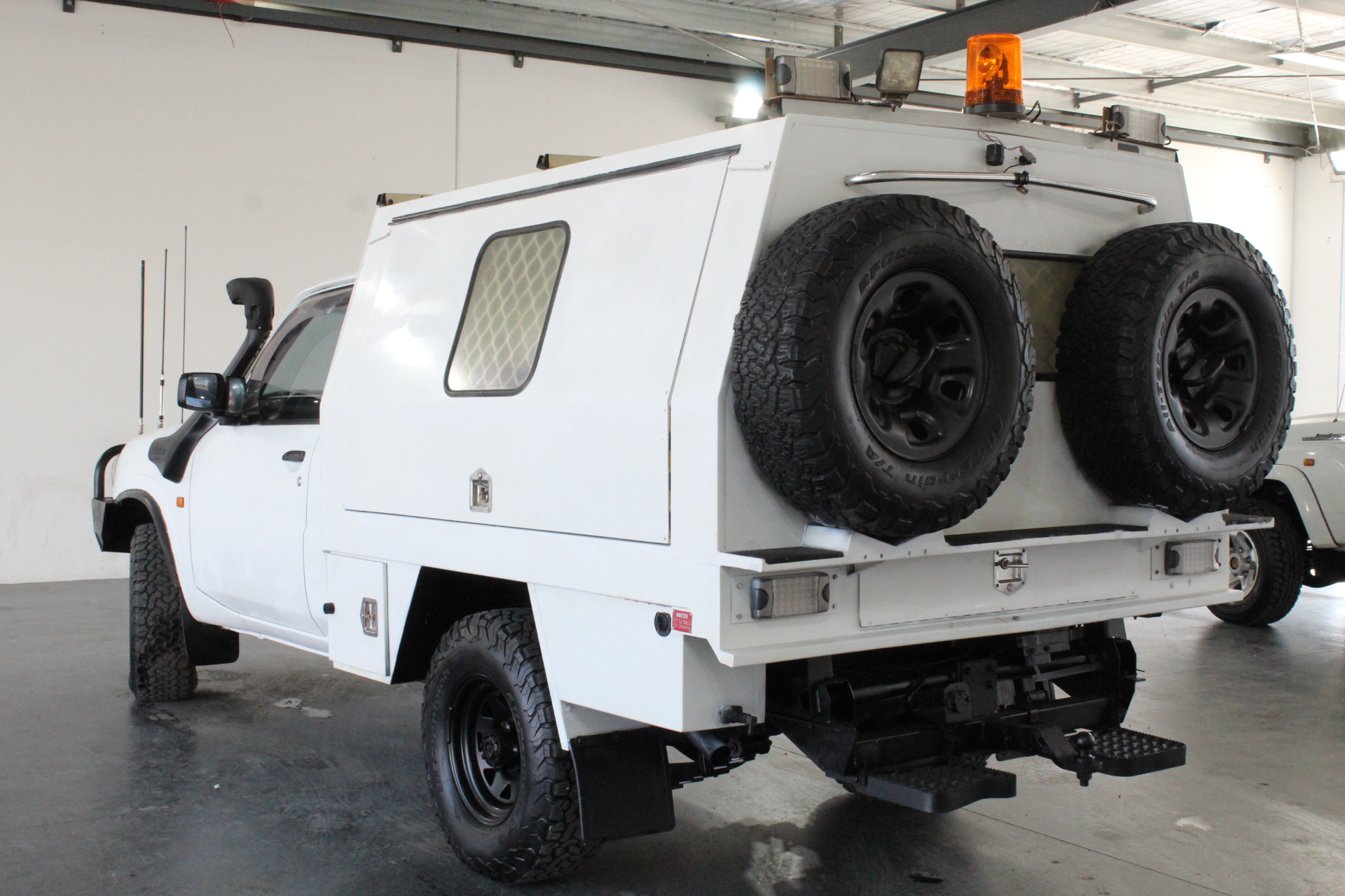 1966 Australia silver 50 cents in box UNC x 2 & 1 Gram Germania Silver bar