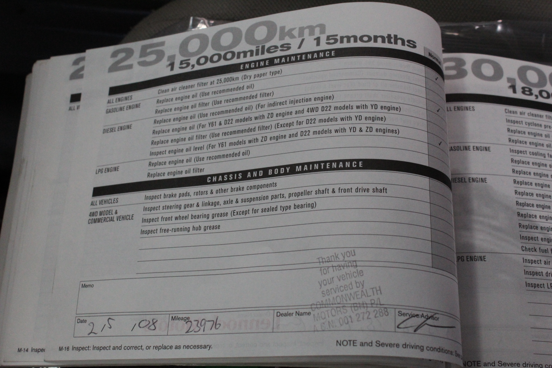 1.00 carat of white diamond round various in 5 case