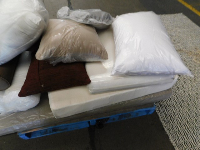 Bulk items, gold diamonds, silver coins