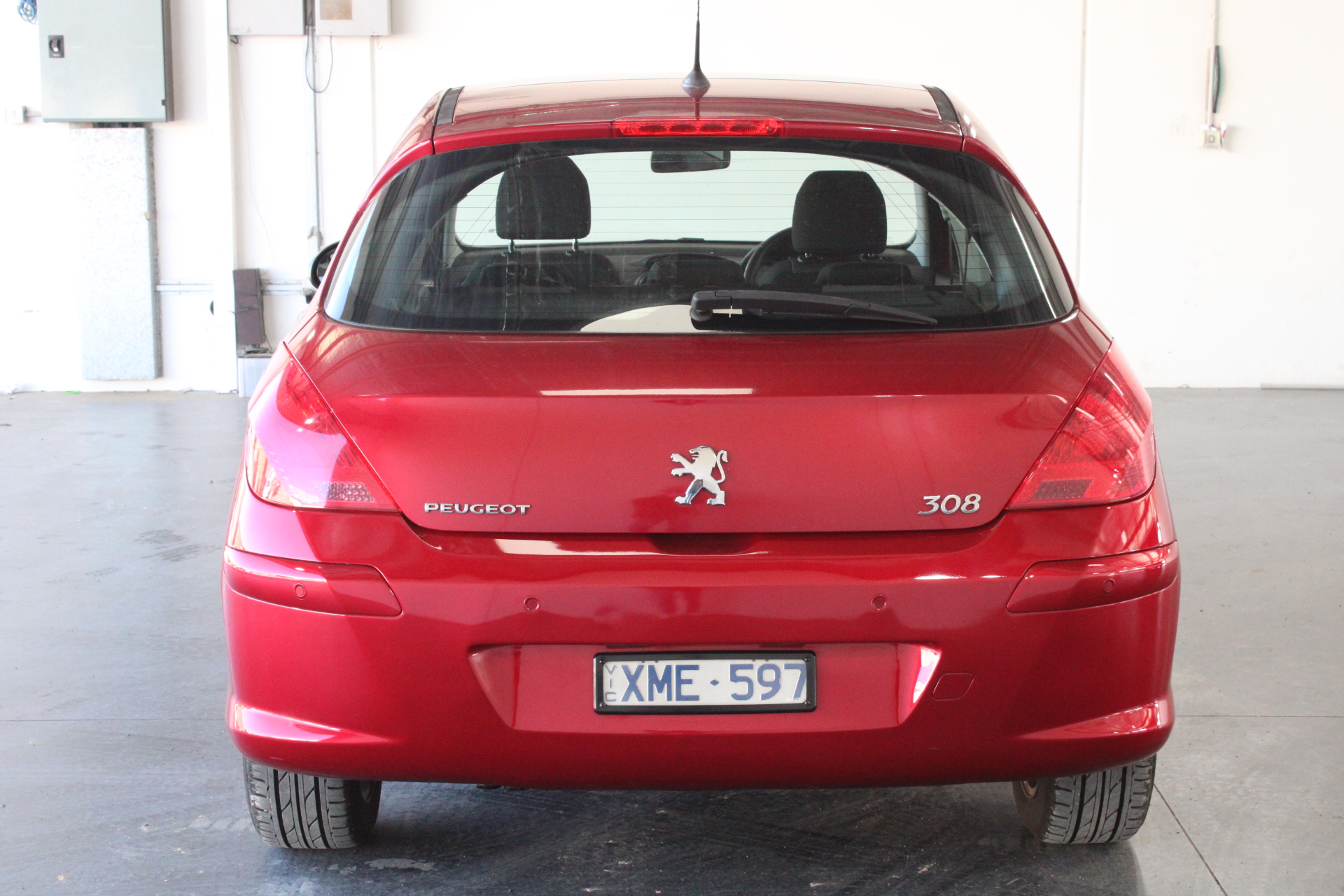 <p>V8 Supercar Wheels and Tires, 1 Slick and 1 Wet x2</p>