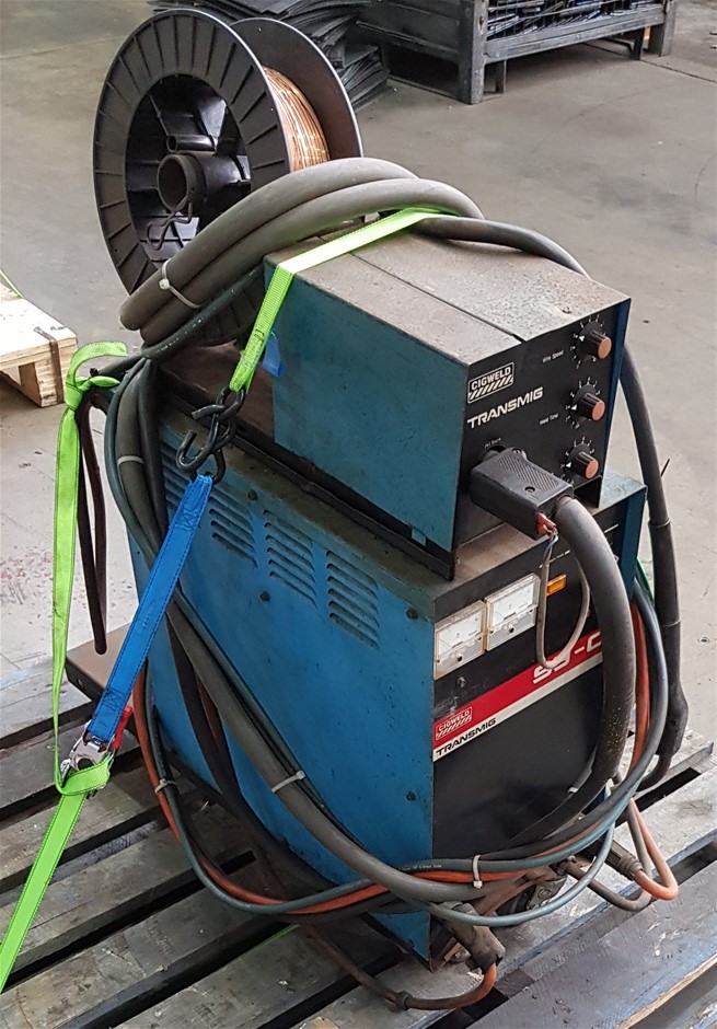 BULK, Collection, Aust Pre decimal, 300 x 1 Penny Roos, mixed GVI and QEII