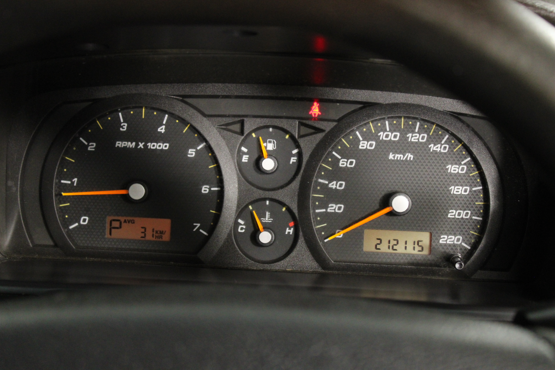 2016 UNC 50c HOLDEN HERITAGE COLLECTION HQ Kingswood COIN ON CARD