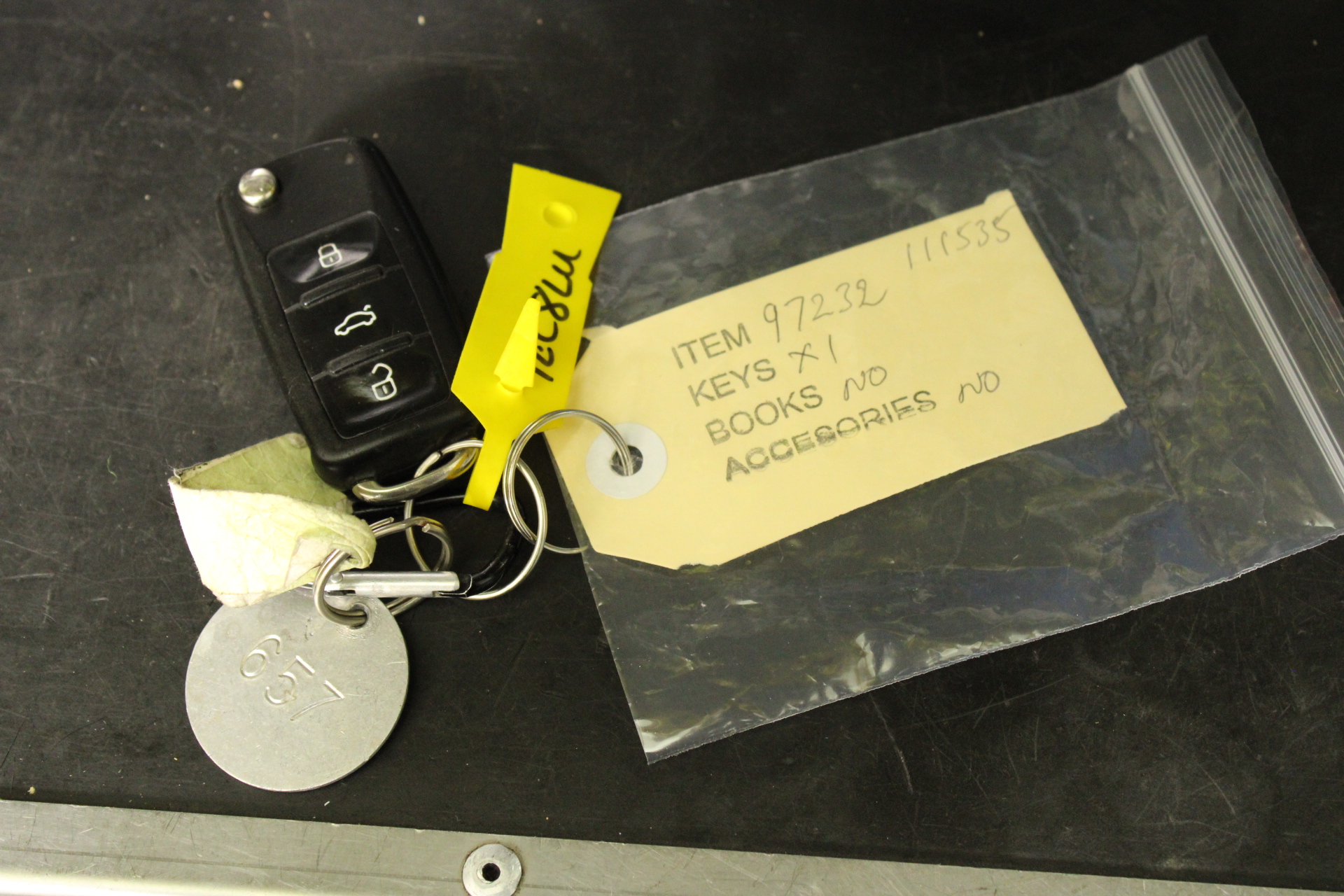 Jules Roy Pinot Noir 2024 (6x 750mL), France.