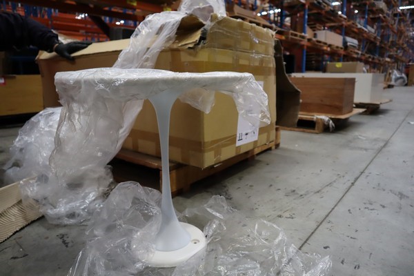 Wolf Blass Yellow Label Chardonnay (6x 750mL). SA