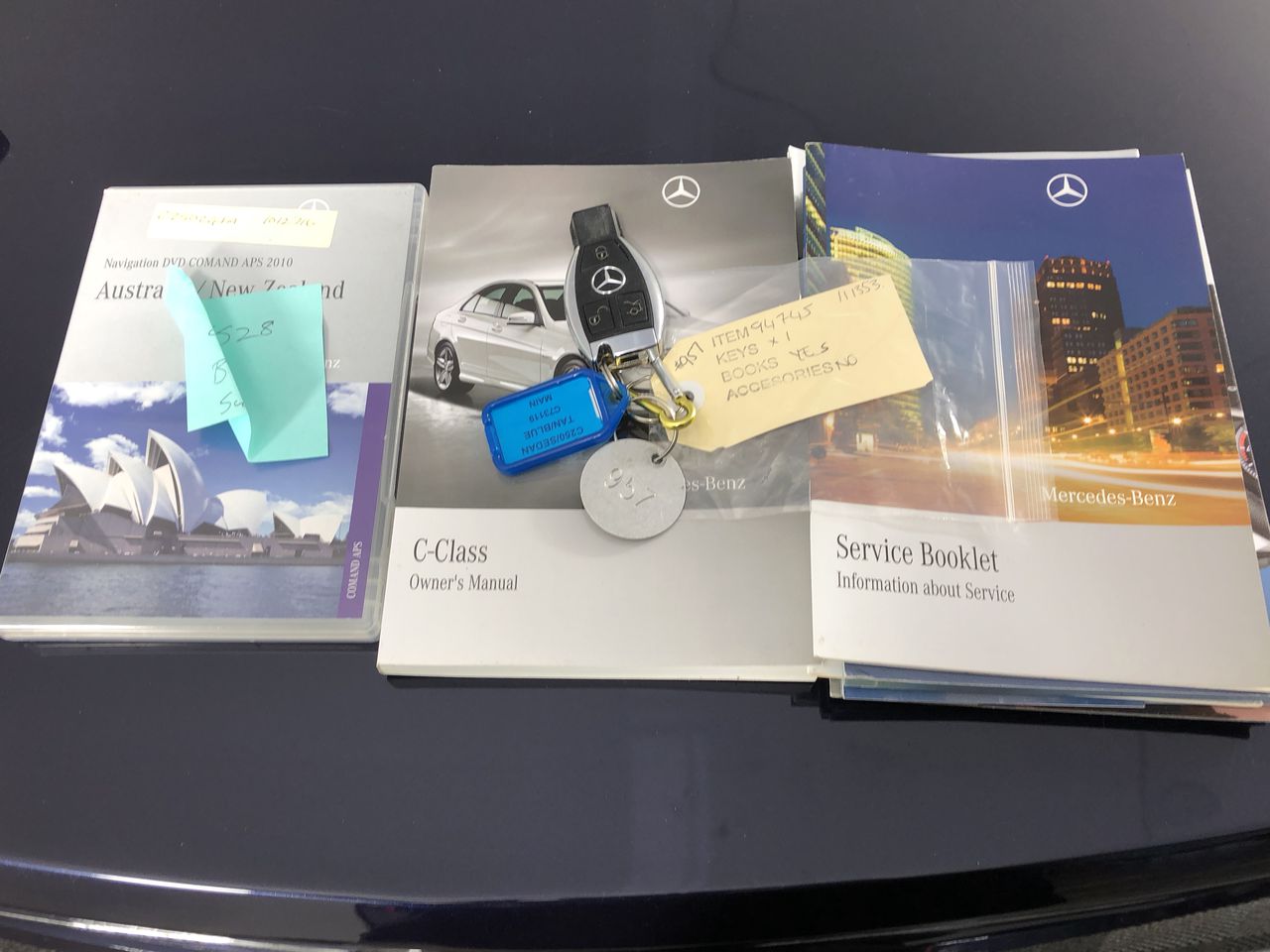 BUNDLE of 2 items: GINGER RAY Number 6 Balloon Mosaic Frame (85cm) + GINGER