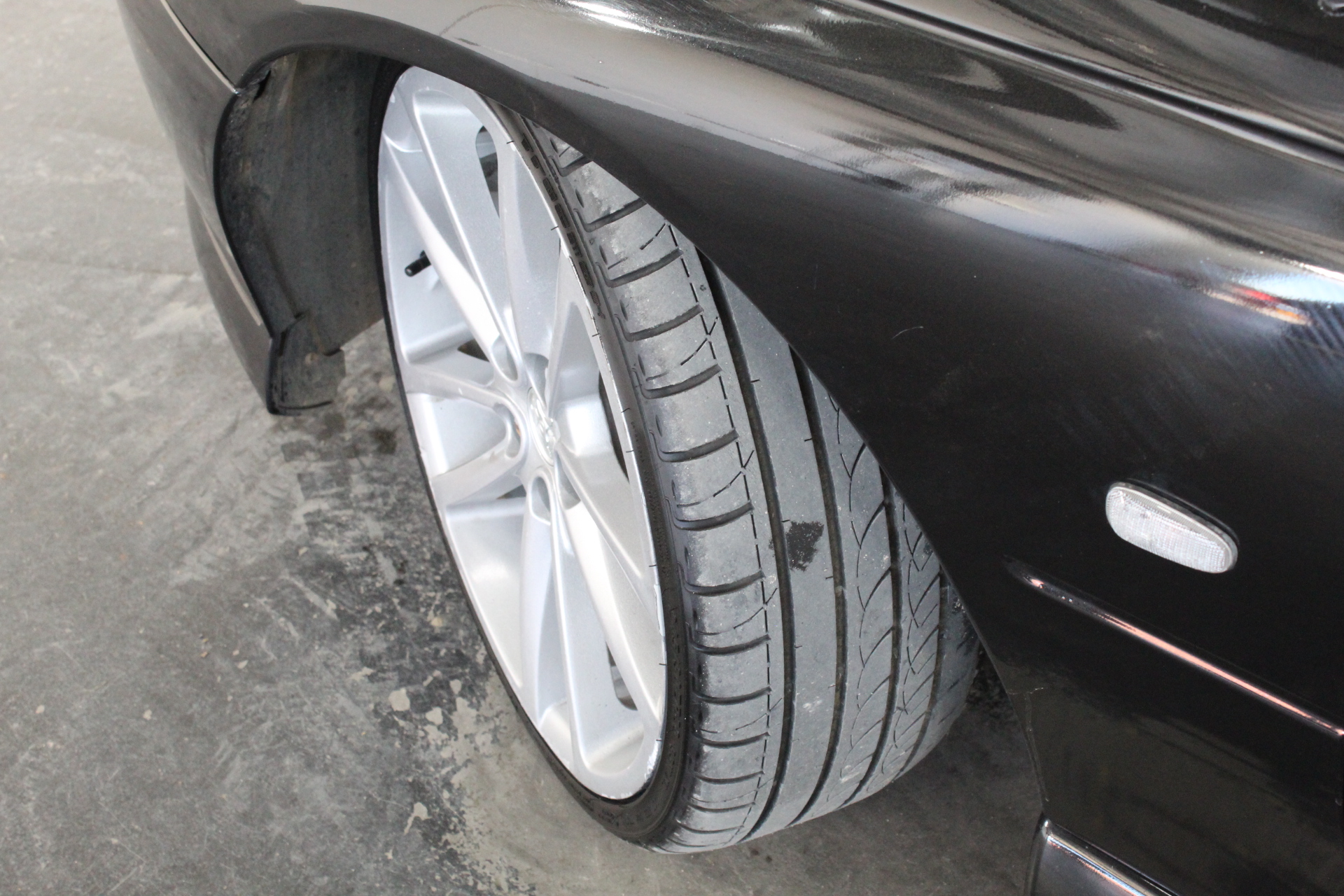 THERMOS Stainless Steel Vacuum Insulated Carafe, Capacity: 2L, Model: THV20