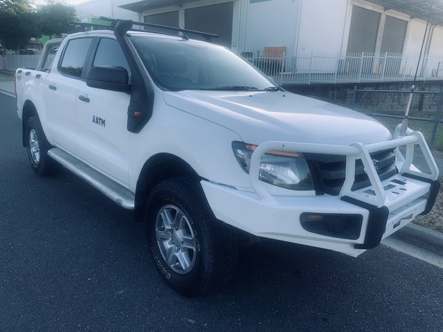 2023 $2 Matilda Light Green Coloured two dollar FIFA Soccer Coin Queen New