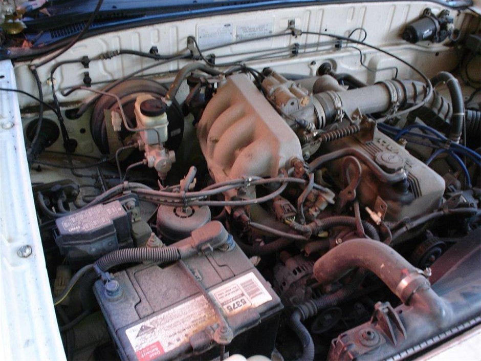 1966 Australia First & Last Queen Elizabeth Silver Round Fifty Cents