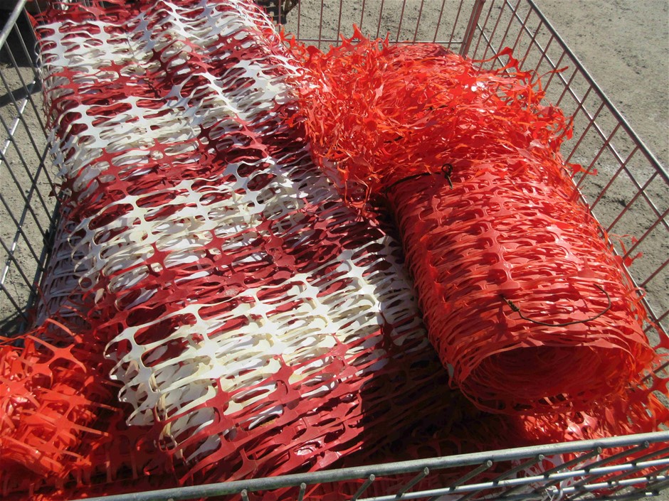 New Waterproof Men'S Watch Barrel Shaped Transparent Quartz Watch Popular