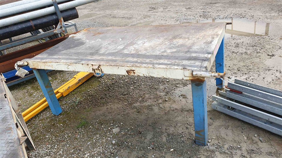 Rhodium Plated Men's Band Ring (4mm) - US Size 9