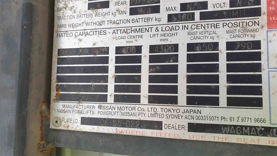 Stainless Steel Lightening Bolt Necklace in Gold