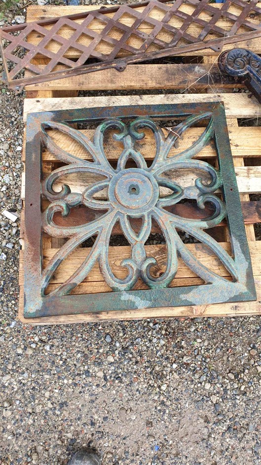 Designer Gold & Black Beaded Dainty Necklace with Round Drop Pendant