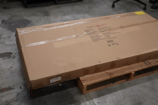 The Bowler Cleanskin Moscato 2024 (12x 750mL) SA