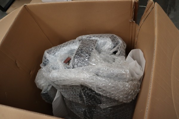 Rawson's Retreat Semillon Sauvignon Blanc (6x 750mL).