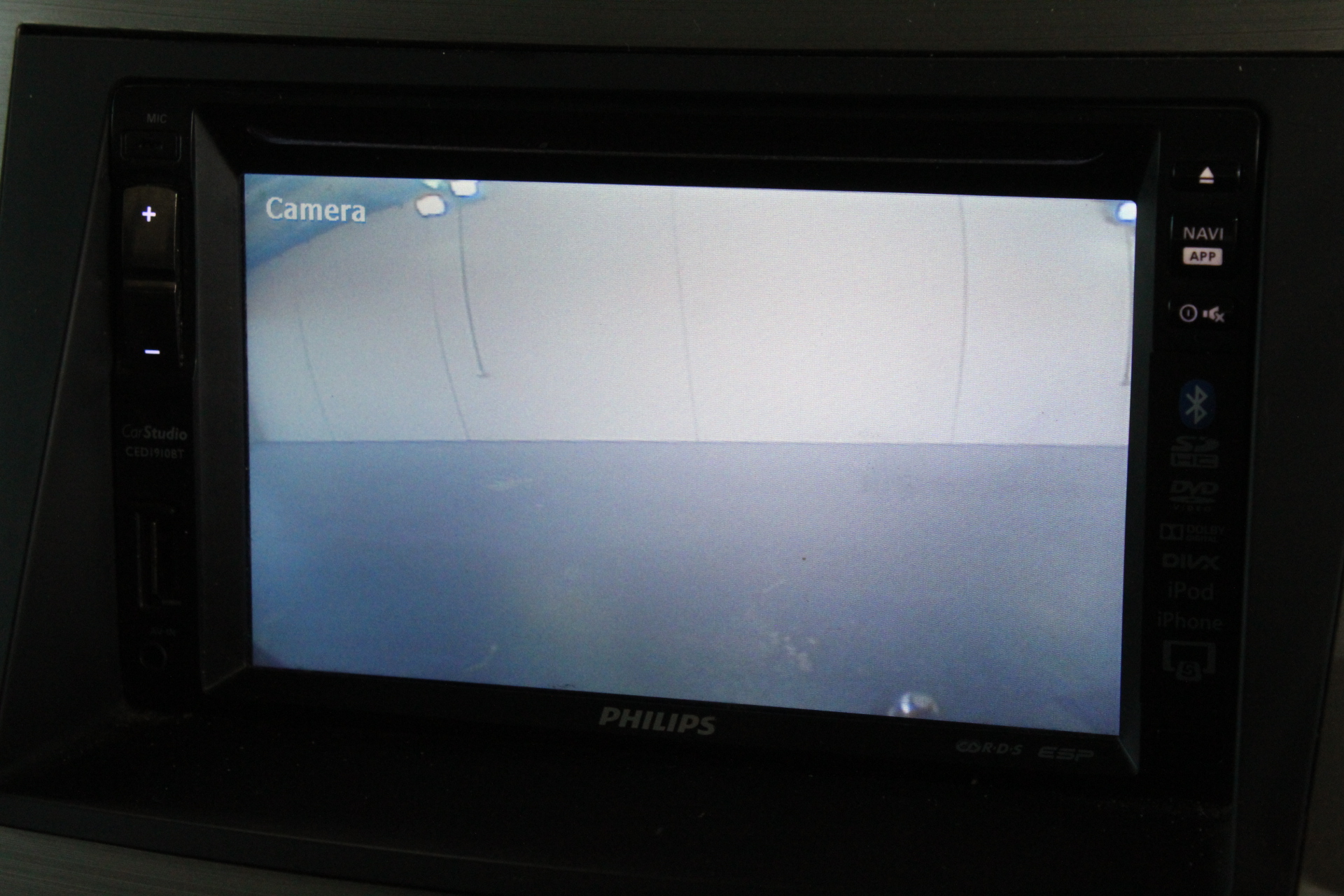 Wolf Blass Red Label Shiraz (6x 750mL), SEA.