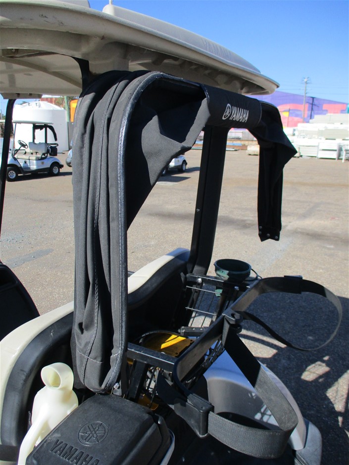 Elegant Simulated Diamonds 925 Silver Tennis Bracelet