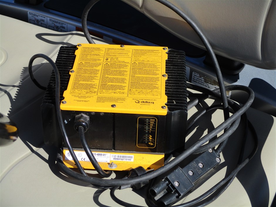 Half Ounce CPG Silver Sealed Bar and 4 x Germania Mint 1g Silver Bars