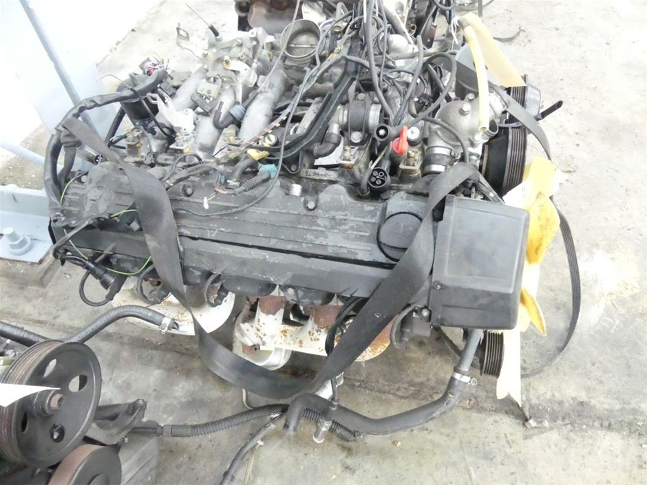 8-9mm White Potato Shape Pearl with Platinum Plated Bracelet