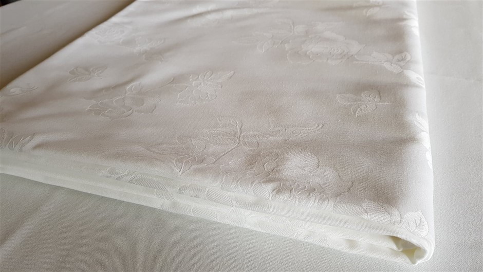 Salomon Speedcross Women's Hiking Shoes. US7.5/UK6