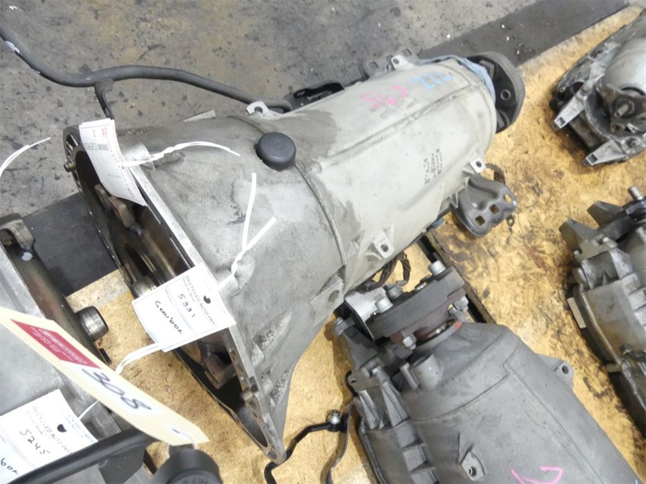 REMINGTON Aero 2000 Hair Dryer.