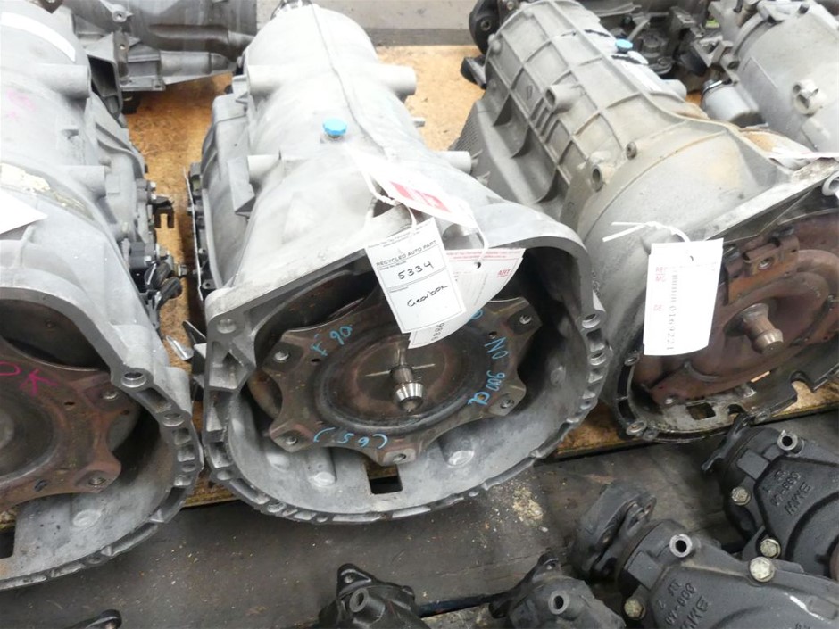 Yellowglen Yellow Sparkling NV (4 Cluster Pack) (24x 200mL).