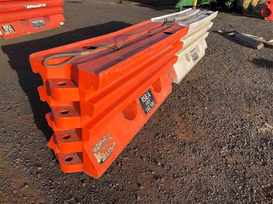 Alamos Malbec 2024 (6x 750mL), Mendoza, Argentina.