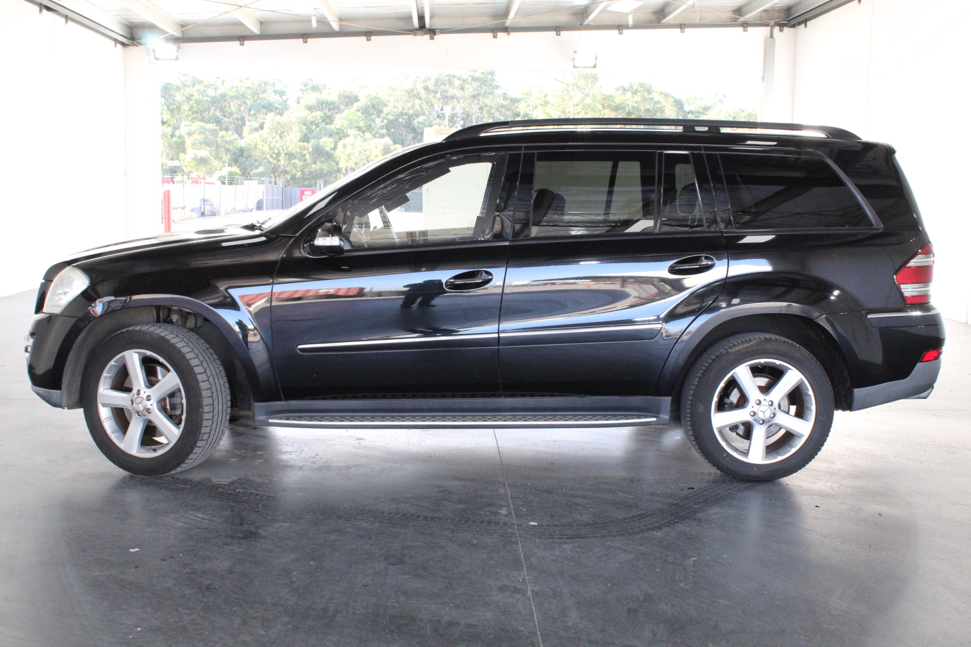 Secret Stone Sauvignon Blanc (6x 750mL)