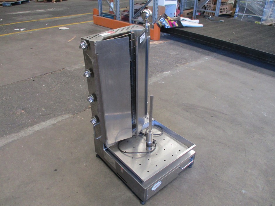 Brokenwood Cricket Pitch Red Cab Blend (6x 750mL).