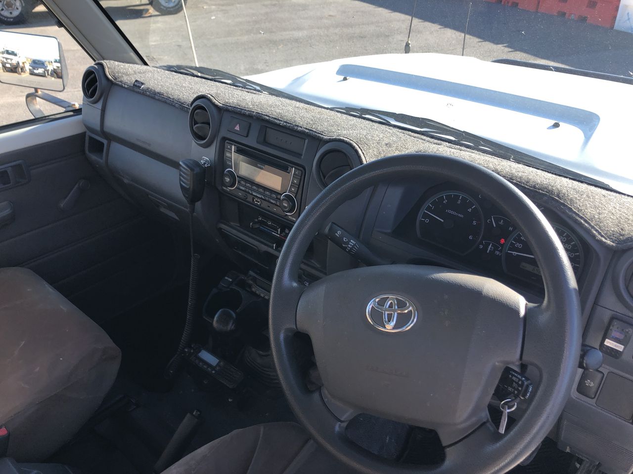 Matua Regional Series Sauvignon Blanc (6x 750mL).