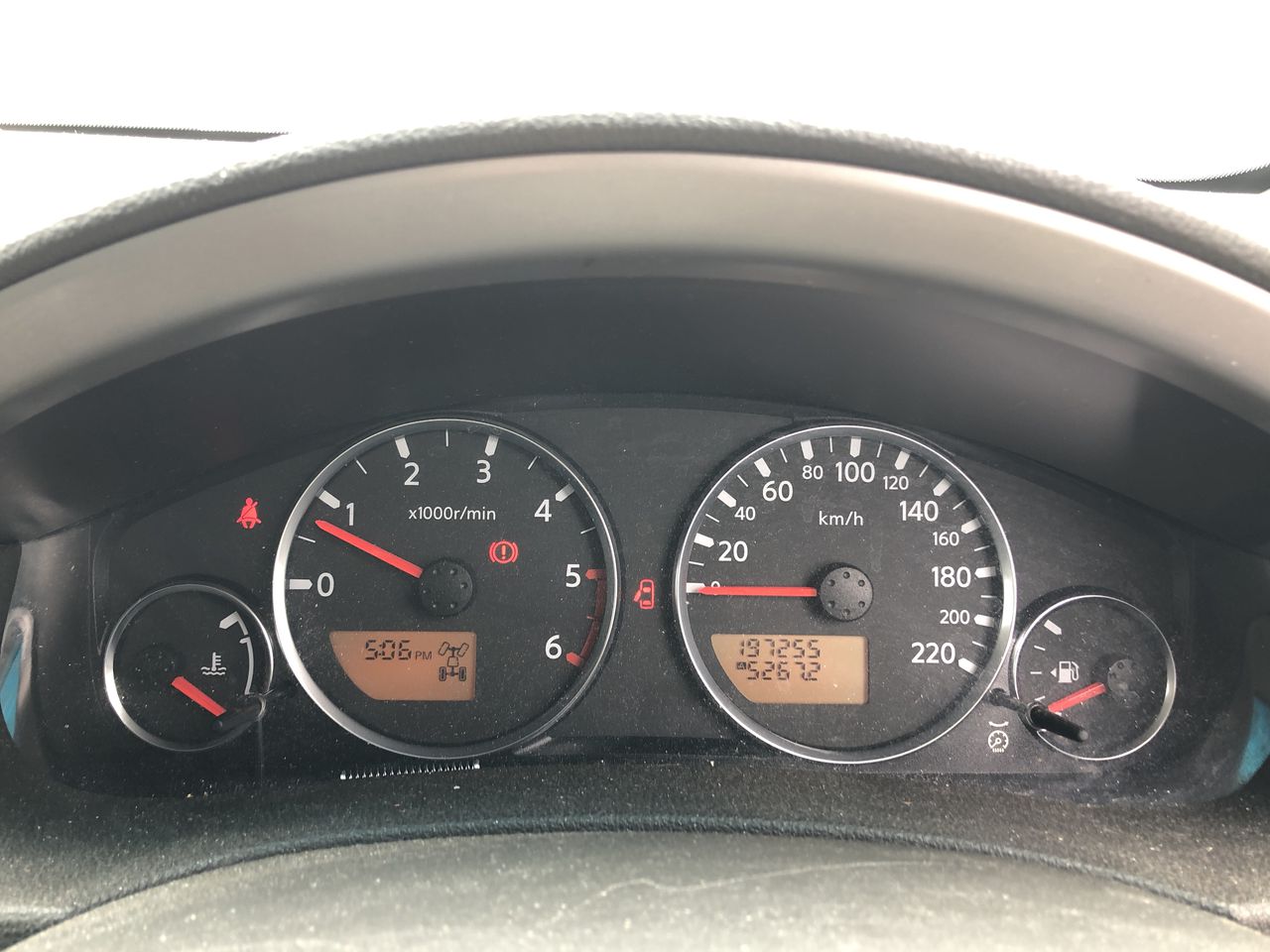 Stainless Steel Hexagon Necklace in Gold