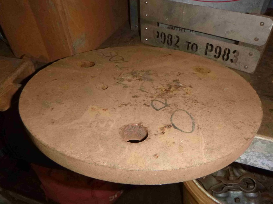 Stainless Steel Initial 'Z' Bracelet with Simulated Diamonds - Yellow